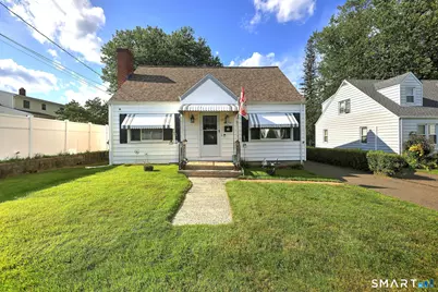 54 Aldo Street, Bridgeport, CT 06606 - Photo 2