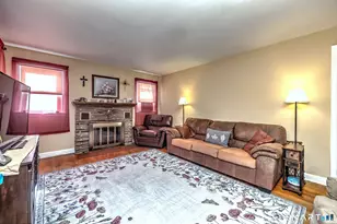 54 Aldo St, Bridgeport, CT 06606 - Photo 4