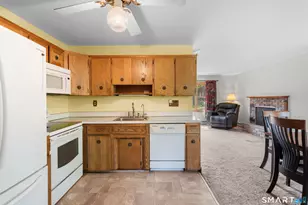 5 Oak Hill Rd, Seymour, CT 06483 - Photo 8