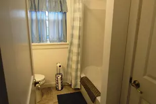 35 Flagler Ave, Old Lyme, CT 06371 - Photo 10