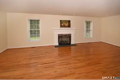 10 Coughlin Road, Manchester, CT 06040 - Photo 10