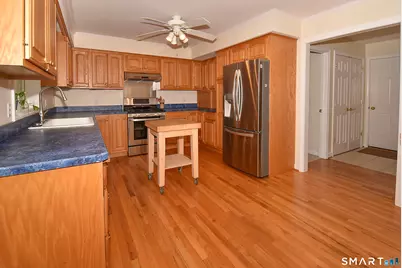 10 Coughlin Road, Manchester, CT 06040 - Photo 12