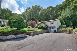 14 Richard Ln, Prospect, CT 06712 - Photo 1