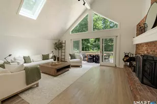 35 Katrina Cir, Bethel, CT 06801 - Photo 8