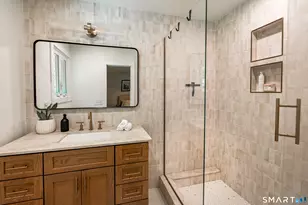 35 Katrina Cir, Bethel, CT 06801 - Photo 18