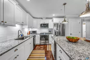 2 Bishop Rd, West Hartford, CT 06119 - Photo 10