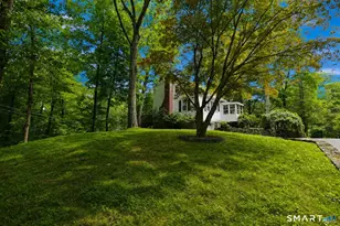 19 Olmstead Rd, Redding, CT 06896 - Photo 18