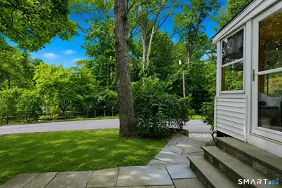 19 Olmstead Road, Redding, CT 06896 - Photo 4