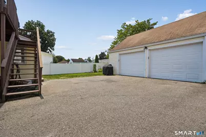 185 Oakland Street, Stratford, CT 06615 - Photo 20