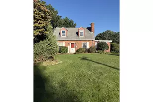 530 Maple St, Wethersfield, CT 06109 - Photo 4