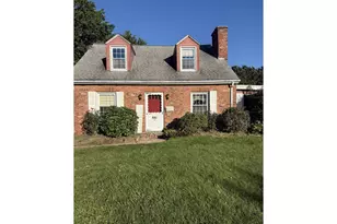 530 Maple St, Wethersfield, CT 06109 - Photo 2