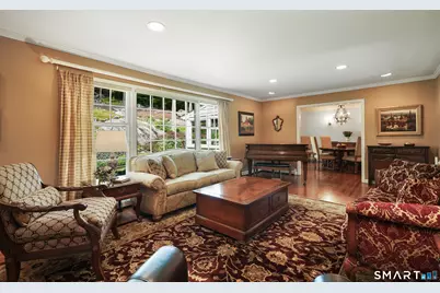 70 Chestnut Hill Lane, Stamford, CT 06903 - Photo 18