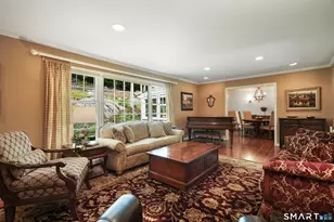 70 Chestnut Hill Ln, Stamford, CT 06903 - Photo 18