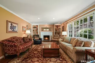70 Chestnut Hill Ln, Stamford, CT 06903 - Photo 16