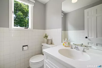 70 Chestnut Hill Lane, Stamford, CT 06903 - Photo 20