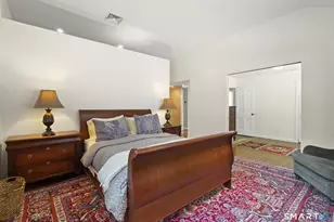 70 Chestnut Hill Ln, Stamford, CT 06903 - Photo 24