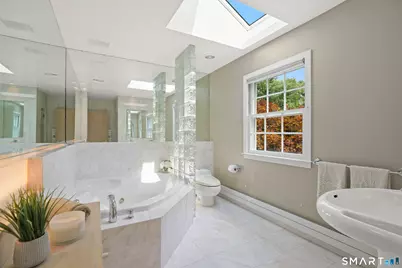 70 Chestnut Hill Lane, Stamford, CT 06903 - Photo 28