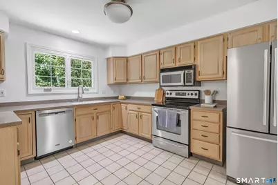 139 Governor Trumbull Way #139, Trumbull, CT 06611 - Photo 10