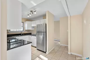 24 Stevens Pl, Rocky Hill, CT 06067 - Photo 12