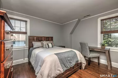 1 Nash Place, Stamford, CT 06906 - Photo 16