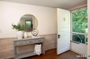 531 Cheese Spring Rd, New Canaan, CT 06840 - Photo 4