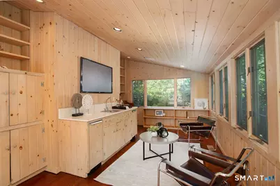 531 Cheese Spring Road, New Canaan, CT 06840 - Photo 10