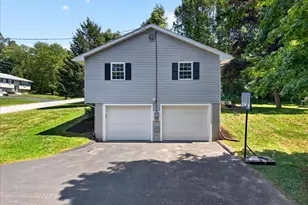 90 Lisbon Heights, Lisbon, CT 06351 - Photo 22