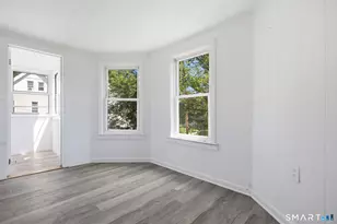 426 Poplar St, New Haven, CT 06513 - Photo 6