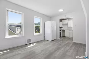 426 Poplar St, New Haven, CT 06513 - Photo 4