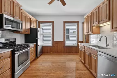 35 Tilton Street #1, New Haven, CT 06511 - Photo 2