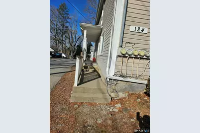 124 Hammond Court, Colchester, CT 06415 - Photo 2