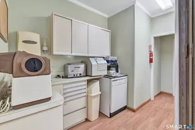 3 Daytona Avenue, Milford, CT 06461 - Photo 14