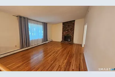 878 Manchester Road, Glastonbury, CT 06033 - Photo 6