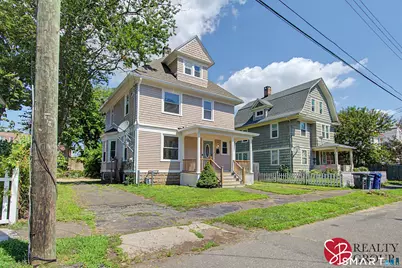 31 Smith Street, West Haven, CT 06516 - Photo 2