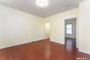 130 Hobart St, New Haven, CT 06511 - Photo 8