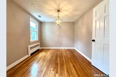 305 Prospect Street, Wethersfield, CT 06109 - Photo 10