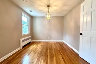 305 Prospect St, Wethersfield, CT 06109 - Photo 10