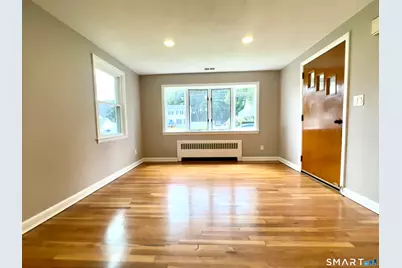 305 Prospect Street, Wethersfield, CT 06109 - Photo 8