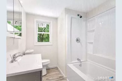 303 Bunker Hill Avenue, Waterbury, CT 06708 - Photo 6