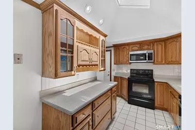 17 Sycamore Road, East Lyme, CT 06357 - Photo 12