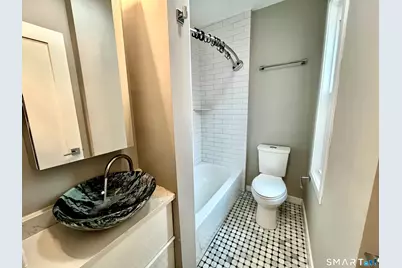 597 Chapel Street #2R, New Haven, CT 06511 - Photo 8