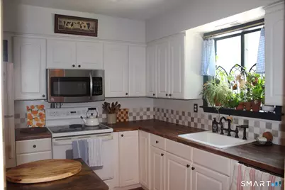54 Whitmore Lane #3, Stamford, CT 06902 - Photo 1