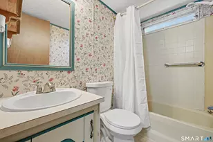 94 Woodland Park, Shelton, CT 06484 - Photo 6