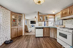 94 Woodland Park, Shelton, CT 06484 - Photo 30