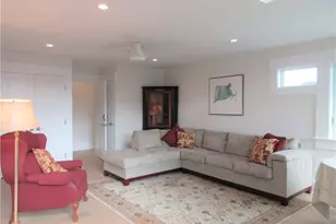 17 Division St, Waterford, CT 06385 - Photo 14