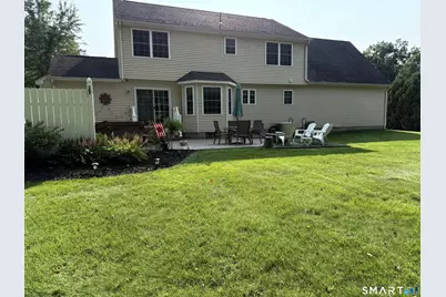 2 Clinton Lane, Enfield, CT 06082 - Photo 2