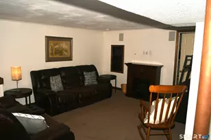 2 Clinton Ln, Enfield, CT 06082 - Photo 34