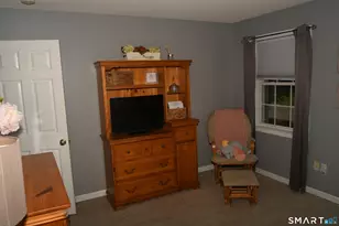 2 Clinton Ln, Enfield, CT 06082 - Photo 28