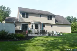 2 Clinton Ln, Enfield, CT 06082 - Photo 8