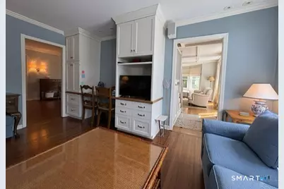 124 Rowayton Avenue, Norwalk, CT 06853 - Photo 10